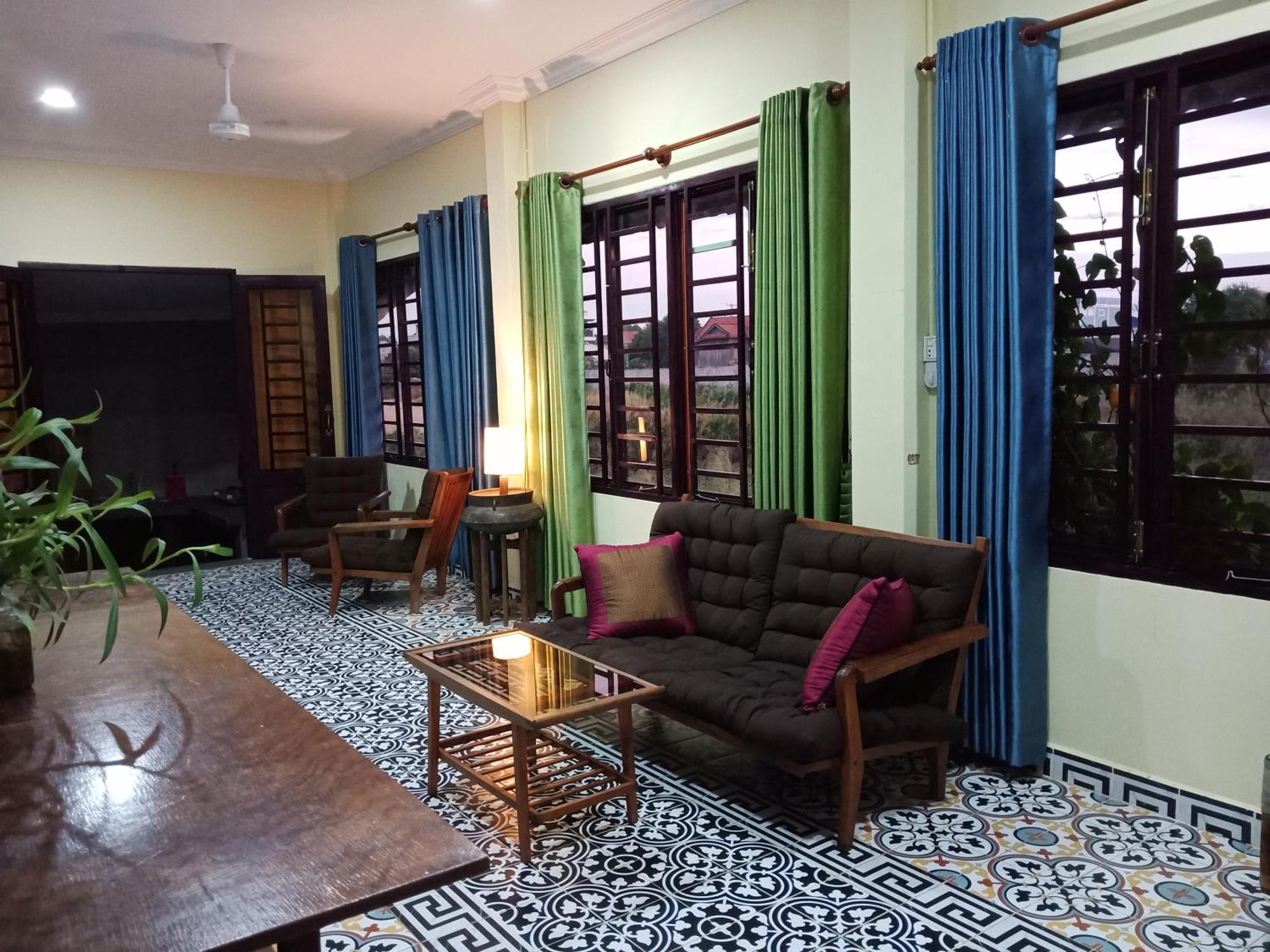 Silk Island Homestay 프놈펜 외부 사진